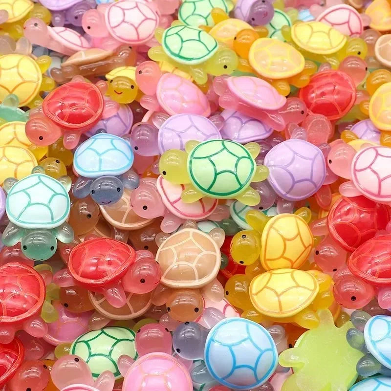50/2pcs Cute Mini Luminous Turtle Ornaments Glowing in The Dark Miniatures