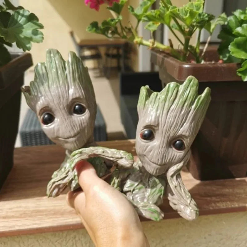 Office Desktop Display Cartoon Groot Figurines Handicrafts Decor
