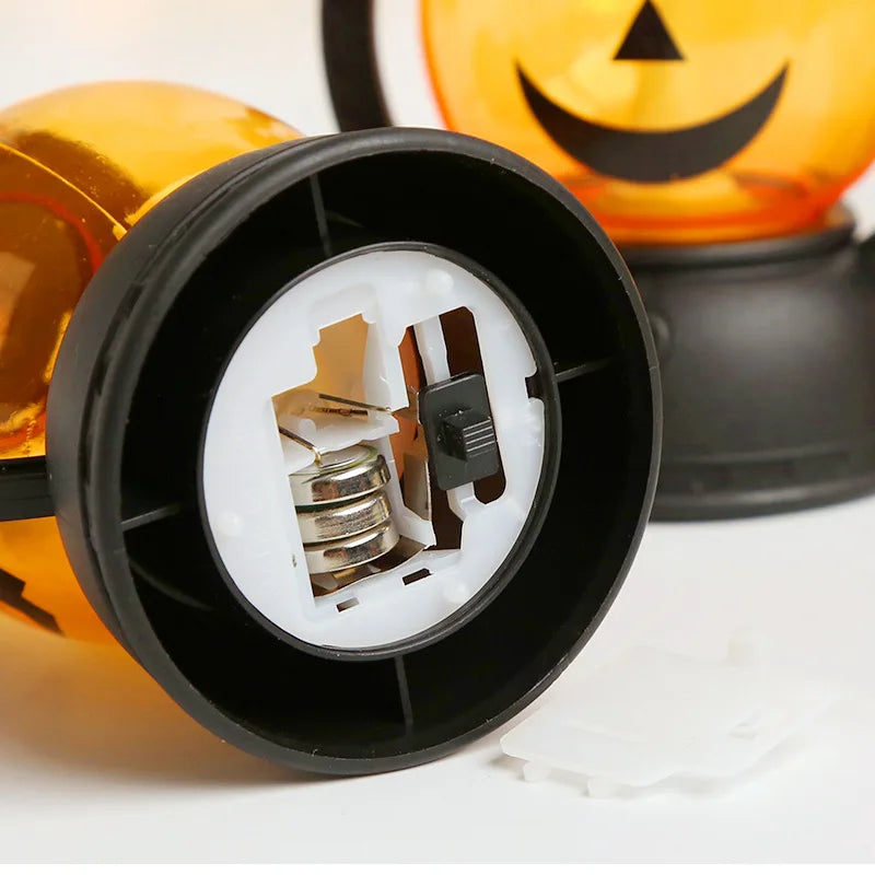Halloween Small Oil Lamp Toy with Various Expressions LED Electronic Lamp