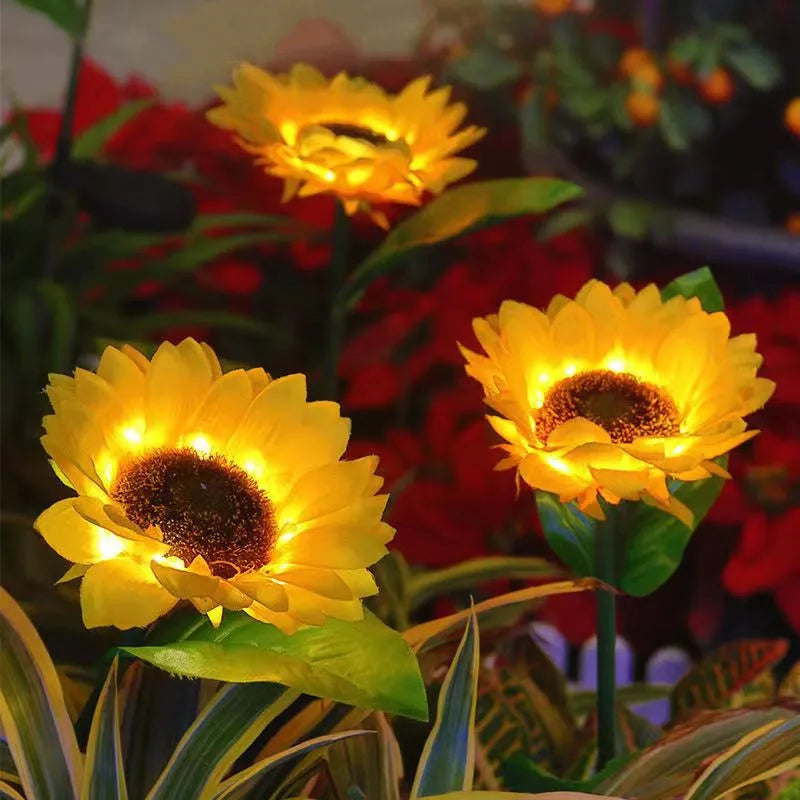 Brighten Garden with 3 Heads Solar Simulation Sunflower LED Lights