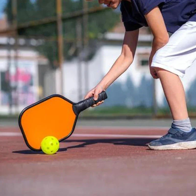 Pickleball 8MM Aperture PE Rotational Molding Elastic and Green Yellow Competitive Ball