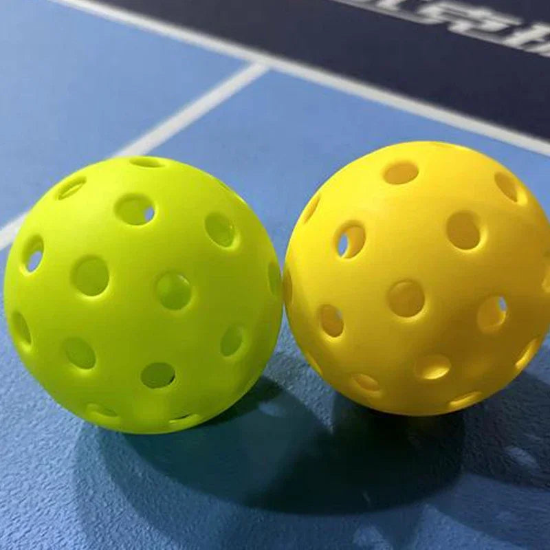 Pickleball 8MM Aperture PE Rotational Molding Elastic and Green Yellow Competitive Ball